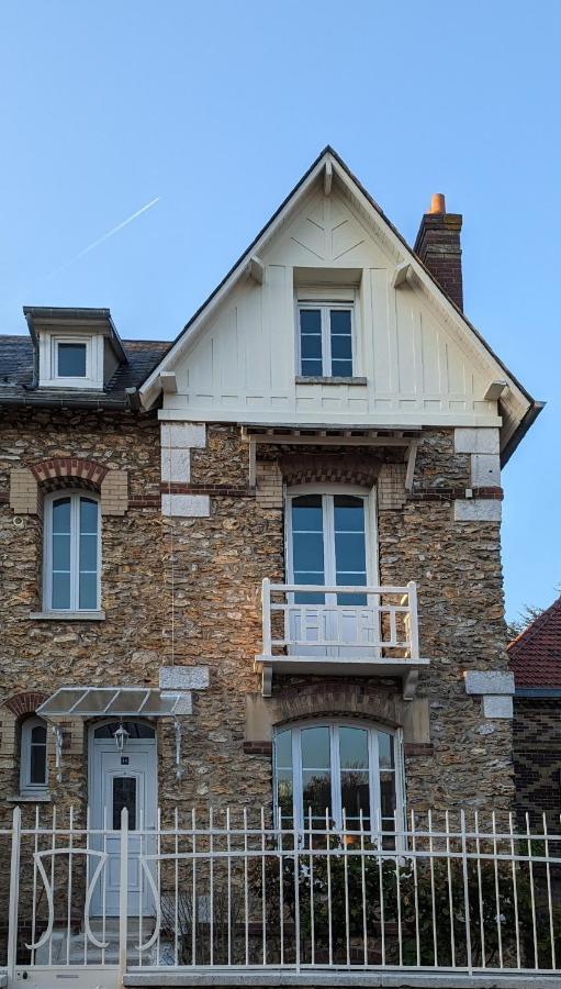 Villa Capucine - Maison De Ville Avec Jardin Dans Vernon-Giverny Вернон Екстер'єр фото